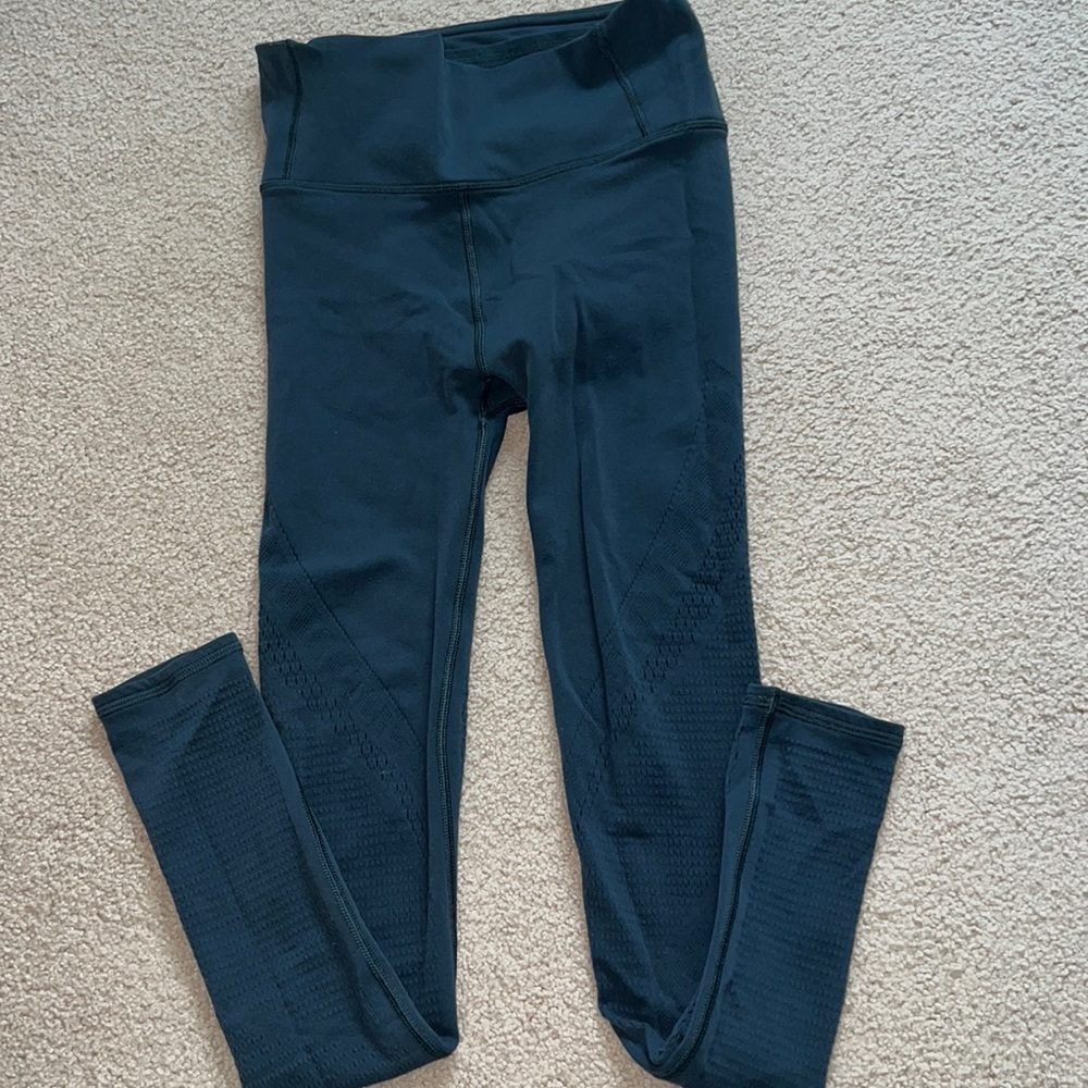 Navy Blue high rise lululemon leggings with design